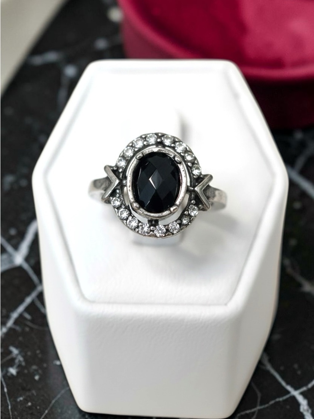Vintage Silver Tone Faceted Simulated Black Onyx Stone Halo Statement Ring Sz 6